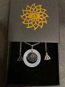 White Jade Healing Place Crest Silver 3cm 28in Adjustable Chain