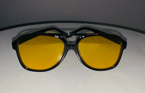 Sleek Black & Gold Featherweight Fashion Frames